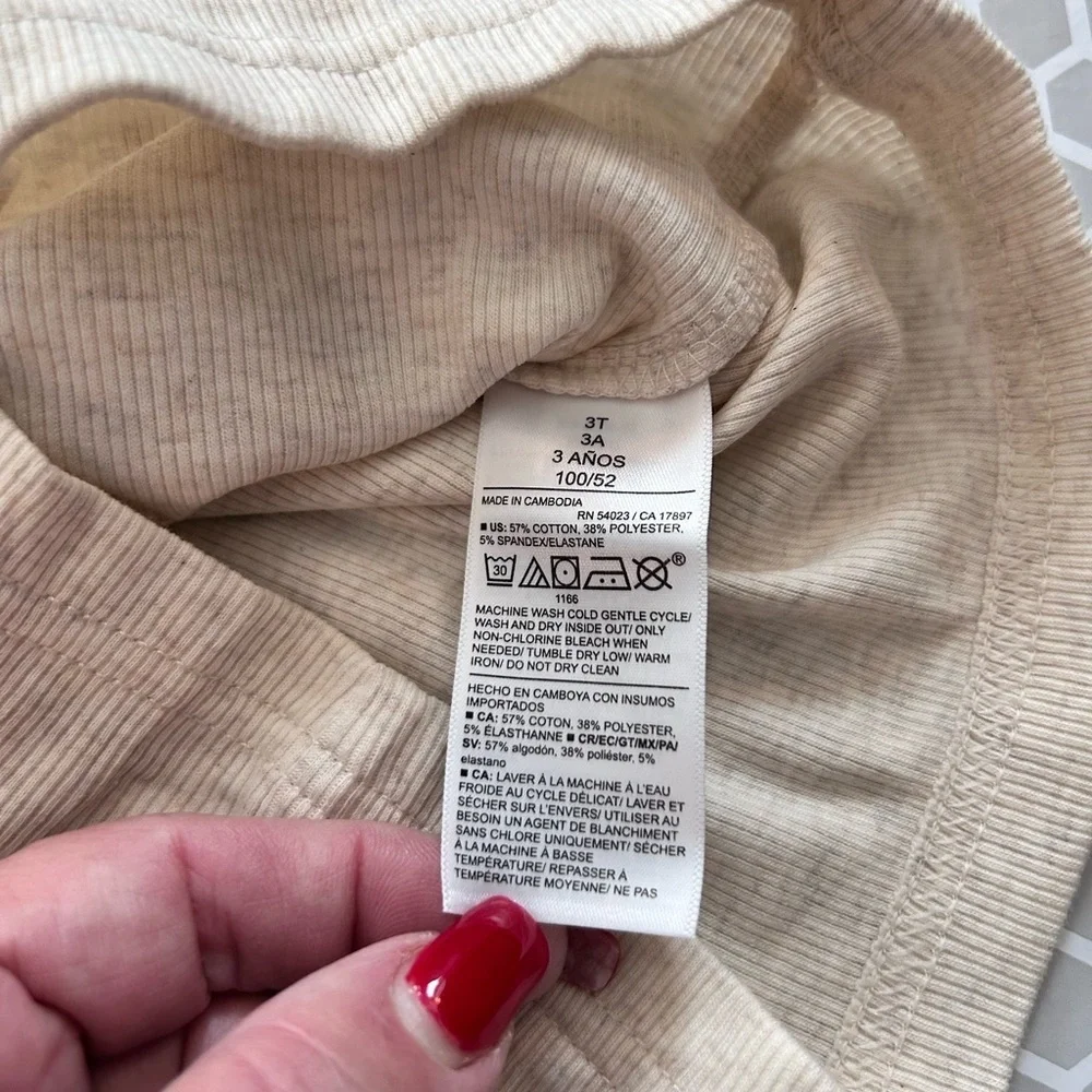 NWT Old Navy Cream Ribbed Henley Top & Matching Pajama Set Size 3T